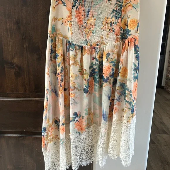 Anthropologie Asymmetrical Lace Skirt - Picture 9 of 9